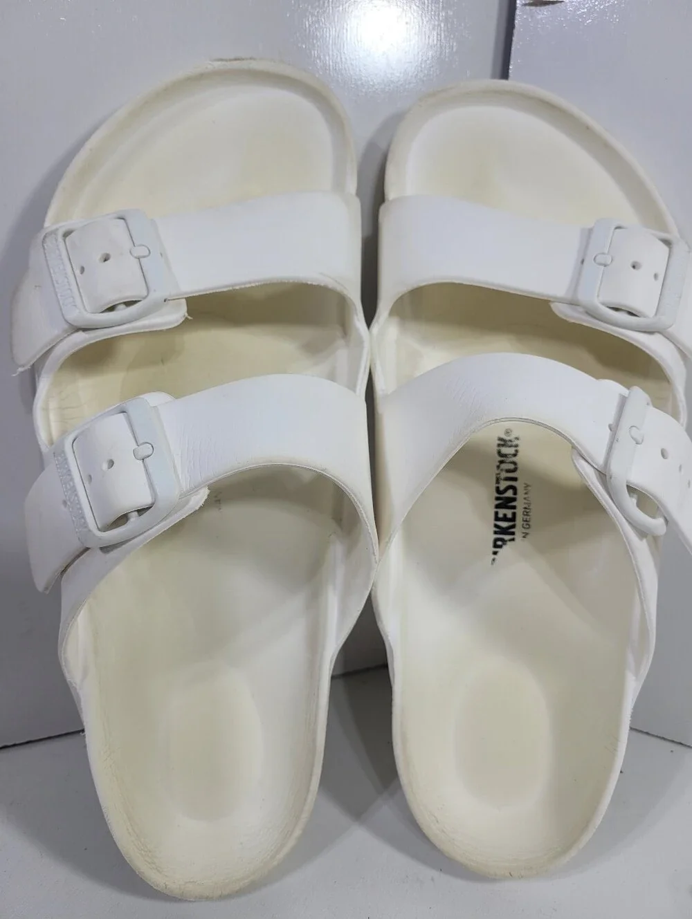 Birkenstock Arizona EVA White Sandals Mens 9 9.5 Womens 11 11.5 EU 42 Slides